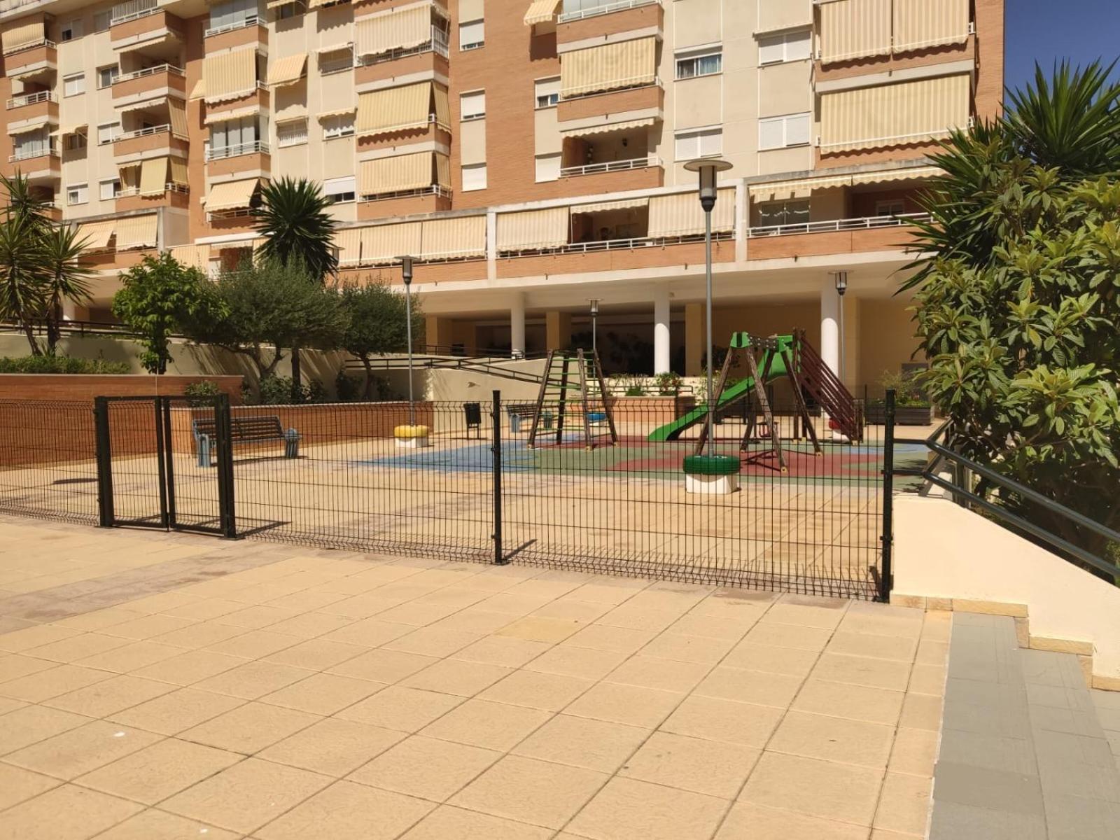 Garden Teatinos, Apartamento Con Piscina Y Ac Málaga Eksteriør billede